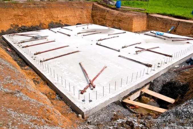 Diseño de Losa de Cimentación en Melipilla: Análisis Geotécnico Aplicado